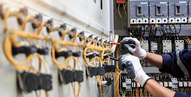 Professional Electrician technician working in Renton, WA